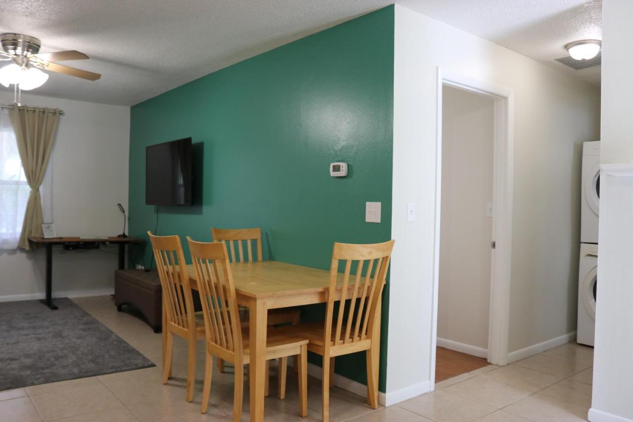 Hidden Emerald-Apartment With Kitchen And Laundry ليكلاند المظهر الخارجي الصورة