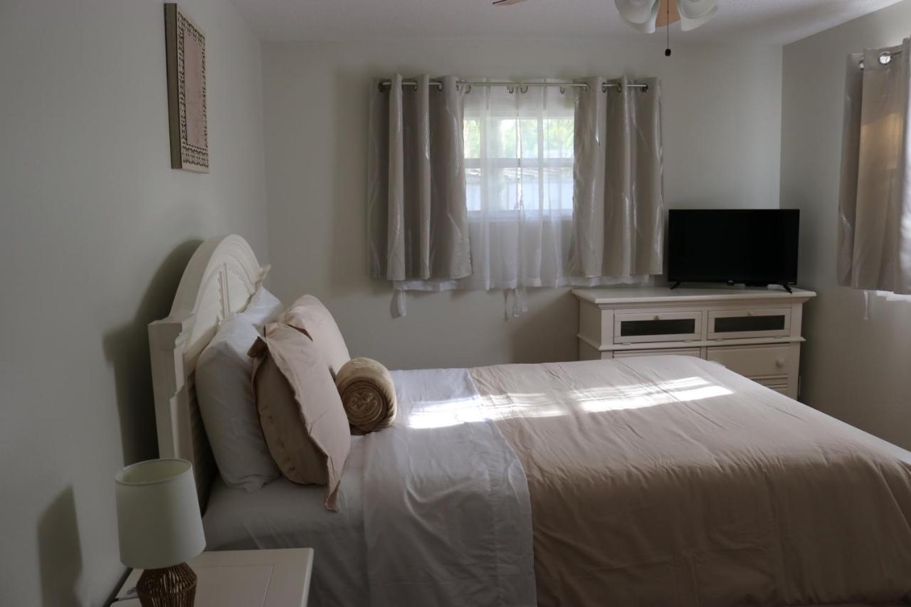 Hidden Emerald-Apartment With Kitchen And Laundry ليكلاند المظهر الخارجي الصورة